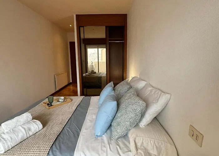 Avenida Centro Guixar Lägenhet *